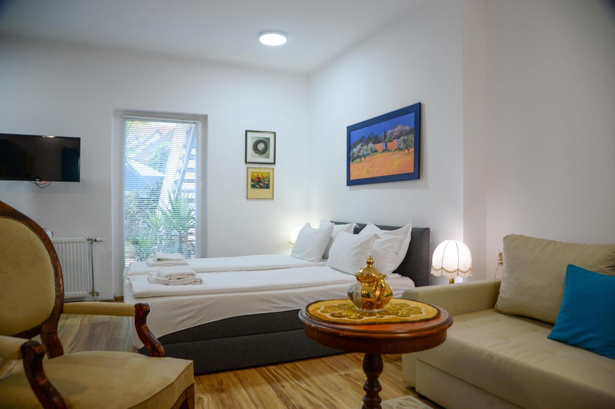 Apartman Centar Σρέμσκι Καρλόβτσι Εξωτερικό φωτογραφία
