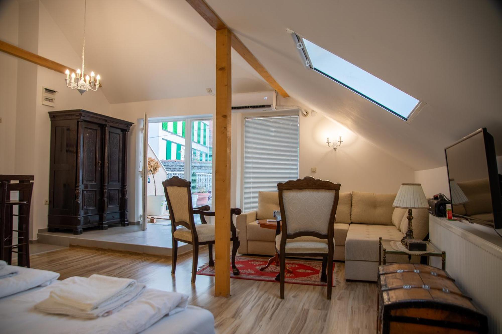 Apartman Centar Σρέμσκι Καρλόβτσι Εξωτερικό φωτογραφία
