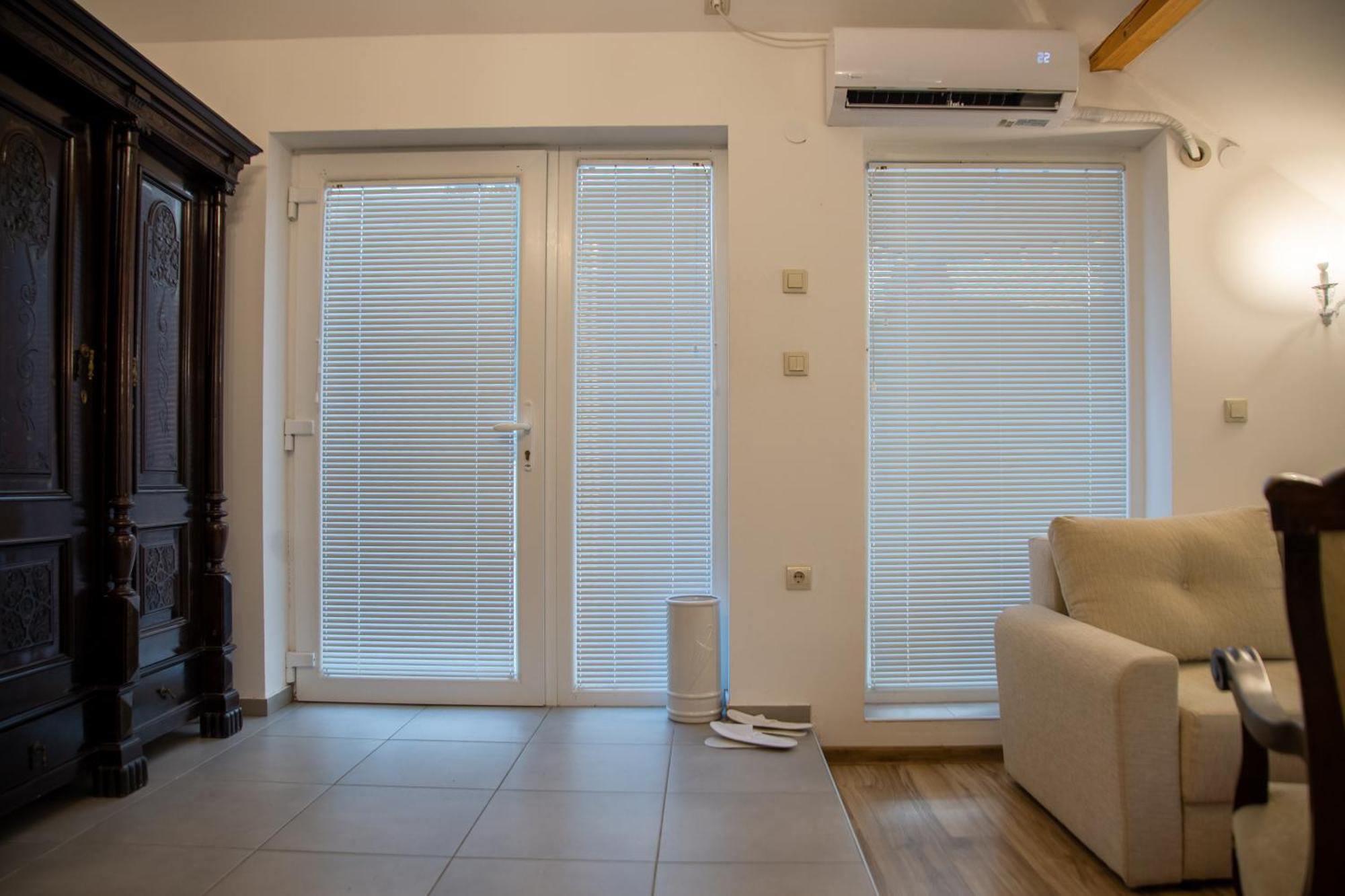 Apartman Centar Σρέμσκι Καρλόβτσι Εξωτερικό φωτογραφία